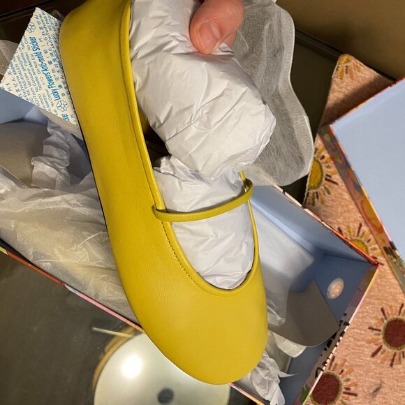 NIB Jeffrey Campbell Dancerina Leather Lemon Yellow Flats 8 - Picture 1 of 4